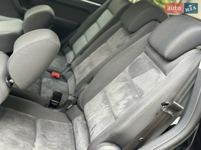 Черный Фольксваген Туран, объемом двигателя 2 л и пробегом 200 тыс. км за 11850 $, фото 22 на Automoto.ua