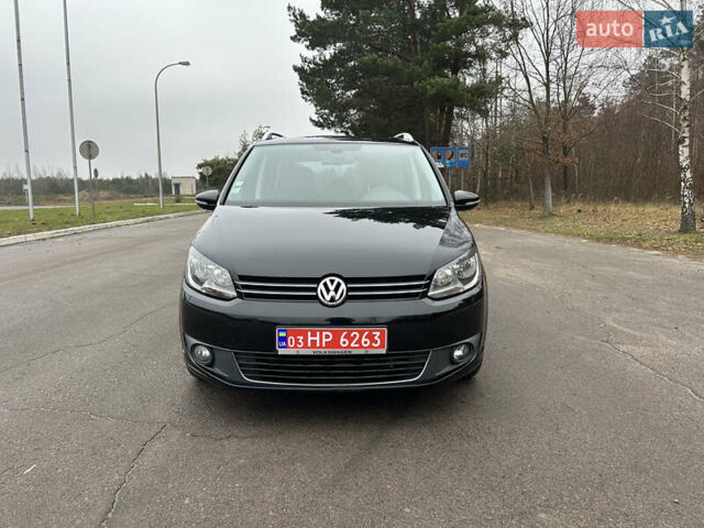 Чорний Фольксваген Туран, об'ємом двигуна 2 л та пробігом 262 тис. км за 12250 $, фото 19 на Automoto.ua