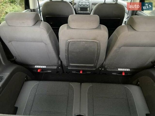 Черный Фольксваген Туран, объемом двигателя 1.39 л и пробегом 222 тыс. км за 9500 $, фото 9 на Automoto.ua