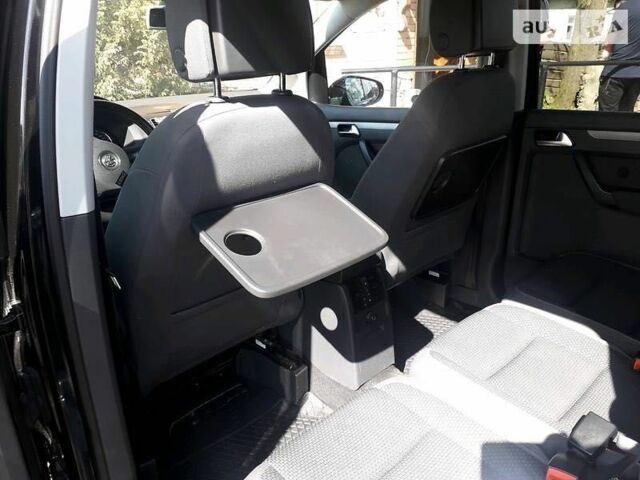 Чорний Фольксваген Туран, об'ємом двигуна 1.6 л та пробігом 211 тис. км за 11028 $, фото 6 на Automoto.ua