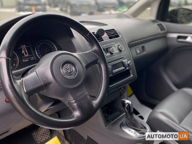 Чорний Фольксваген Туран, об'ємом двигуна 1.4 л та пробігом 258 тис. км за 8700 $, фото 12 на Automoto.ua