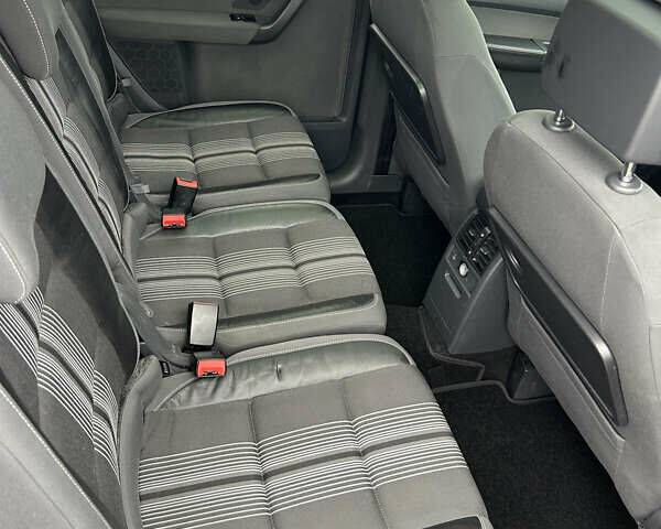 Чорний Фольксваген Туран, об'ємом двигуна 2 л та пробігом 262 тис. км за 12250 $, фото 73 на Automoto.ua