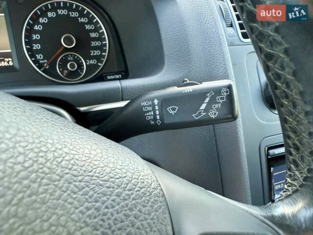 Черный Фольксваген Туран, объемом двигателя 0 л и пробегом 236 тыс. км за 10350 $, фото 31 на Automoto.ua