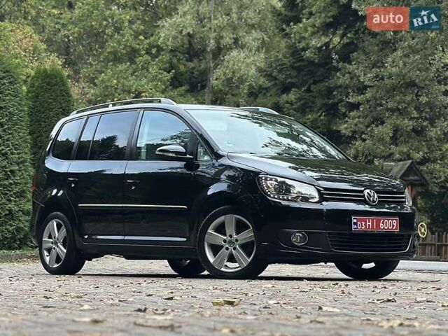 Черный Фольксваген Туран, объемом двигателя 2 л и пробегом 200 тыс. км за 11850 $, фото 62 на Automoto.ua