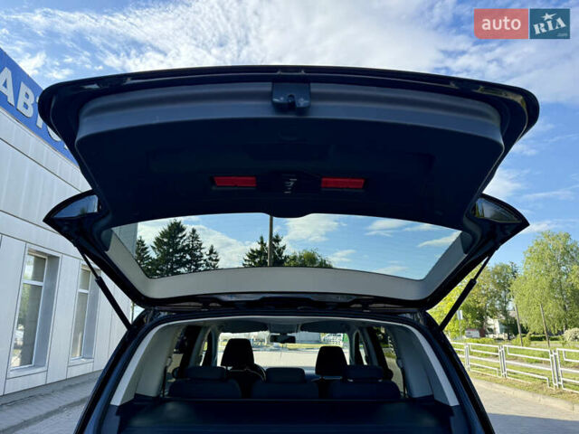 Черный Фольксваген Туран, объемом двигателя 0 л и пробегом 236 тыс. км за 10350 $, фото 50 на Automoto.ua