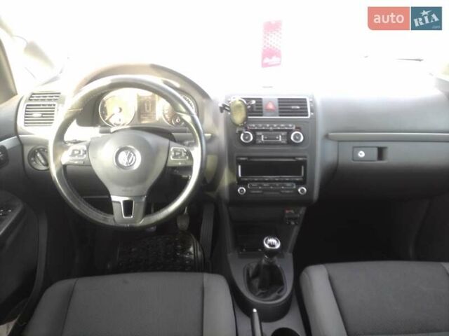 Чорний Фольксваген Туран, об'ємом двигуна 1.4 л та пробігом 259 тис. км за 9250 $, фото 23 на Automoto.ua