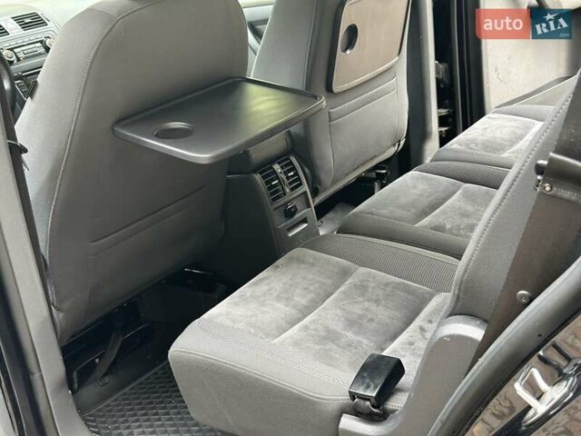 Черный Фольксваген Туран, объемом двигателя 2 л и пробегом 200 тыс. км за 12250 $, фото 75 на Automoto.ua