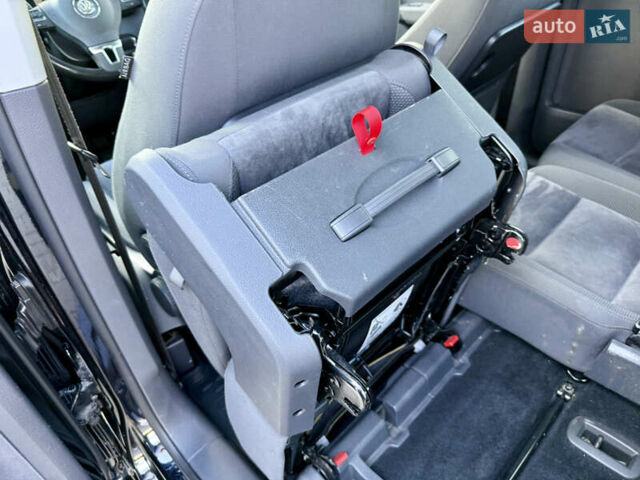 Черный Фольксваген Туран, объемом двигателя 0 л и пробегом 236 тыс. км за 10350 $, фото 46 на Automoto.ua