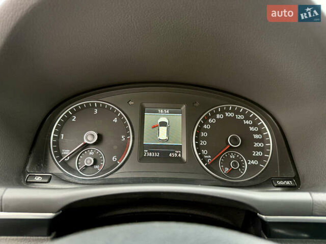 Черный Фольксваген Туран, объемом двигателя 0 л и пробегом 238 тыс. км за 9850 $, фото 21 на Automoto.ua