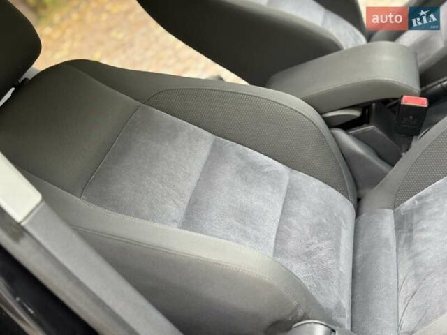 Черный Фольксваген Туран, объемом двигателя 2 л и пробегом 200 тыс. км за 11777 $, фото 62 на Automoto.ua