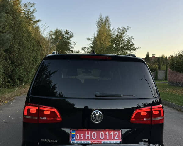 Черный Фольксваген Туран, объемом двигателя 1.6 л и пробегом 162 тыс. км за 11850 $, фото 24 на Automoto.ua