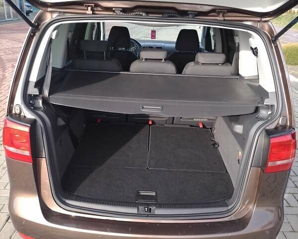 Чорний Фольксваген Туран, об'ємом двигуна 1.4 л та пробігом 259 тис. км за 9250 $, фото 36 на Automoto.ua