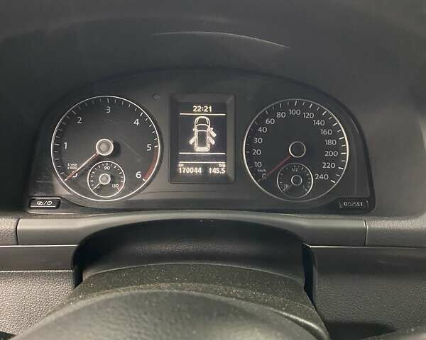 Черный Фольксваген Туран, объемом двигателя 1.6 л и пробегом 174 тыс. км за 13000 $, фото 22 на Automoto.ua