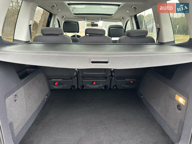 Чорний Фольксваген Туран, об'ємом двигуна 2 л та пробігом 262 тис. км за 12250 $, фото 43 на Automoto.ua