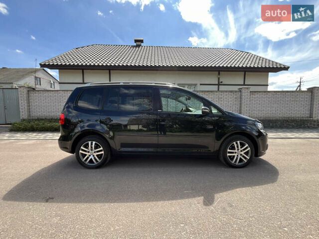 Чорний Фольксваген Туран, об'ємом двигуна 1.6 л та пробігом 228 тис. км за 11999 $, фото 6 на Automoto.ua