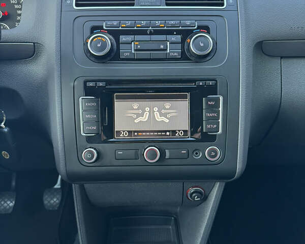 Черный Фольксваген Туран, объемом двигателя 1.6 л и пробегом 162 тыс. км за 11650 $, фото 35 на Automoto.ua