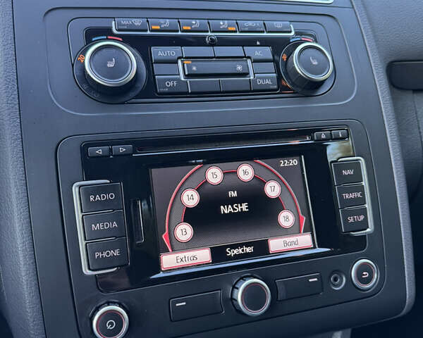 Черный Фольксваген Туран, объемом двигателя 1.6 л и пробегом 162 тыс. км за 11850 $, фото 52 на Automoto.ua