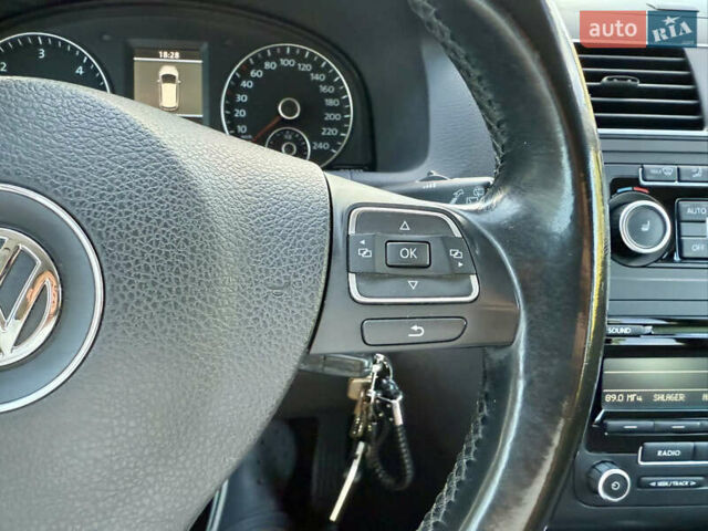 Черный Фольксваген Туран, объемом двигателя 0 л и пробегом 236 тыс. км за 10350 $, фото 30 на Automoto.ua