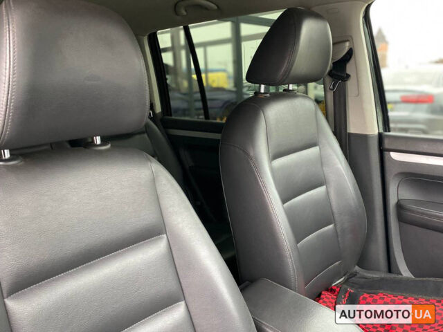 Чорний Фольксваген Туран, об'ємом двигуна 1.4 л та пробігом 258 тис. км за 8700 $, фото 16 на Automoto.ua