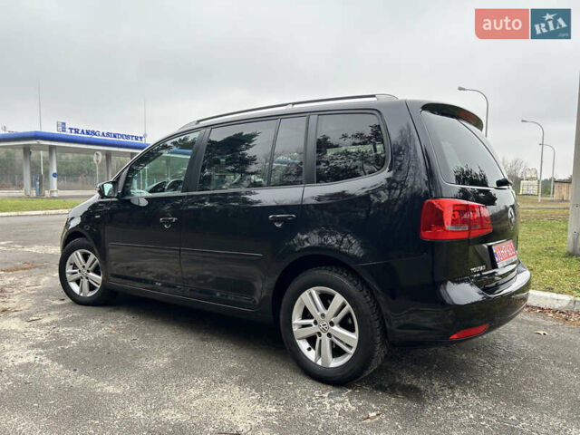 Чорний Фольксваген Туран, об'ємом двигуна 2 л та пробігом 262 тис. км за 12250 $, фото 8 на Automoto.ua
