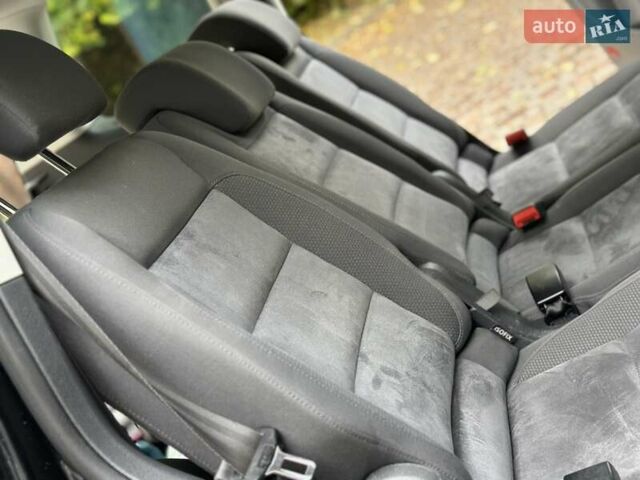 Черный Фольксваген Туран, объемом двигателя 2 л и пробегом 200 тыс. км за 11850 $, фото 33 на Automoto.ua