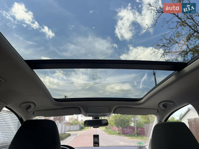 Чорний Фольксваген Туран, об'ємом двигуна 1.6 л та пробігом 228 тис. км за 11999 $, фото 21 на Automoto.ua