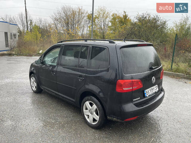 Чорний Фольксваген Туран, об'ємом двигуна 1.39 л та пробігом 230 тис. км за 7999 $, фото 6 на Automoto.ua