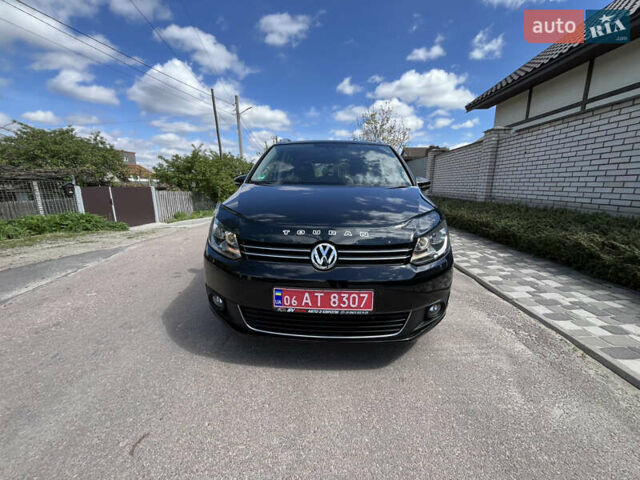 Чорний Фольксваген Туран, об'ємом двигуна 1.6 л та пробігом 228 тис. км за 11999 $, фото 5 на Automoto.ua