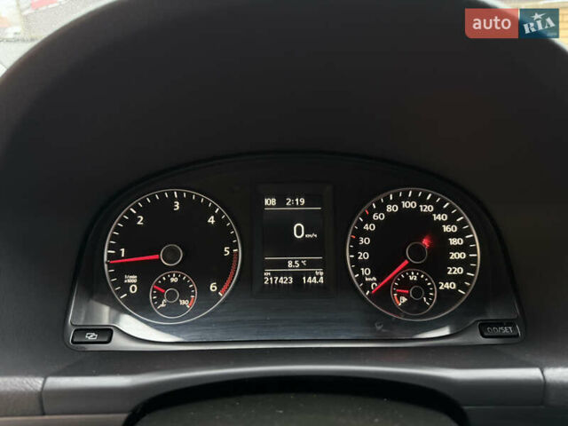 Чорний Фольксваген Туран, об'ємом двигуна 1.6 л та пробігом 218 тис. км за 9950 $, фото 20 на Automoto.ua