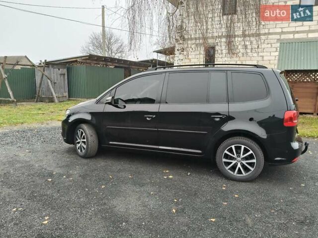 Чорний Фольксваген Туран, об'ємом двигуна 1.6 л та пробігом 271 тис. км за 12300 $, фото 9 на Automoto.ua