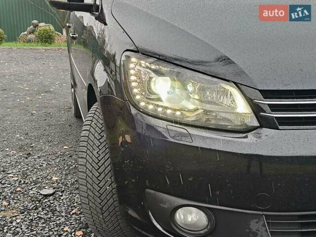 Чорний Фольксваген Туран, об'ємом двигуна 1.6 л та пробігом 271 тис. км за 12300 $, фото 52 на Automoto.ua