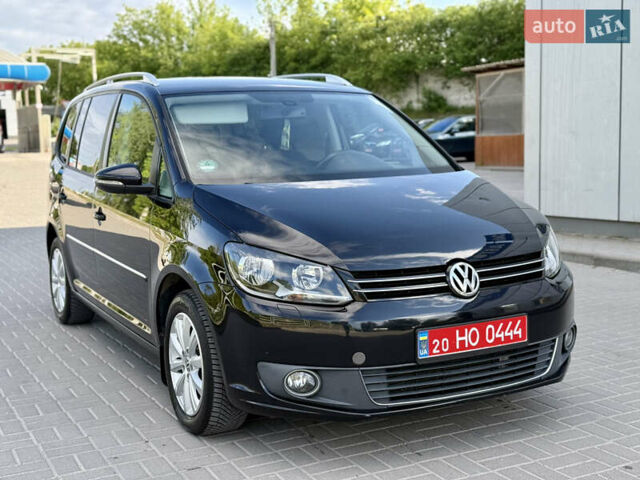 Черный Фольксваген Туран, объемом двигателя 0 л и пробегом 236 тыс. км за 10350 $, фото 1 на Automoto.ua