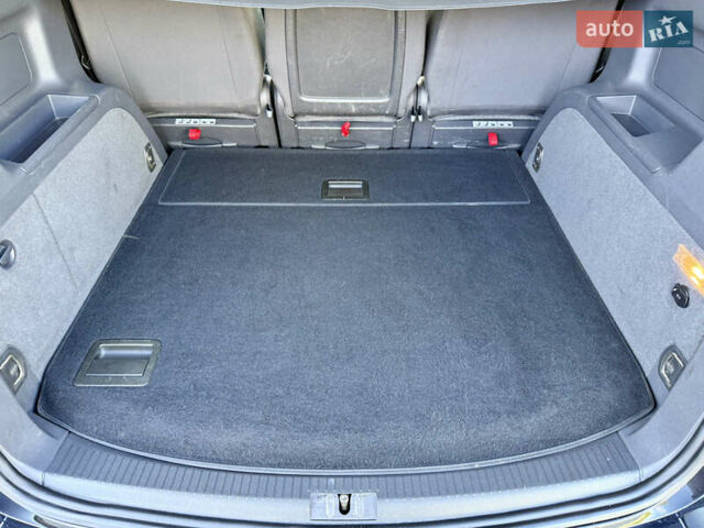 Черный Фольксваген Туран, объемом двигателя 0 л и пробегом 236 тыс. км за 10350 $, фото 54 на Automoto.ua