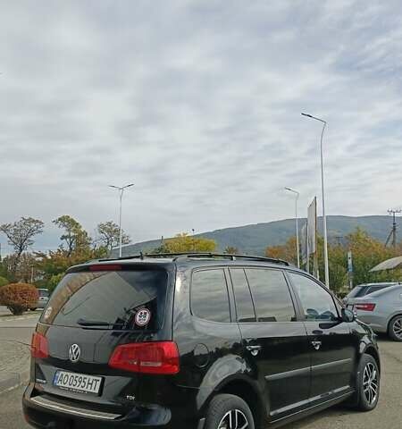 Черный Фольксваген Туран, объемом двигателя 1.97 л и пробегом 101 тыс. км за 12500 $, фото 8 на Automoto.ua