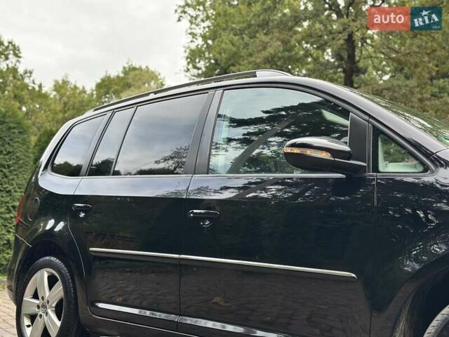 Черный Фольксваген Туран, объемом двигателя 2 л и пробегом 200 тыс. км за 11850 $, фото 69 на Automoto.ua