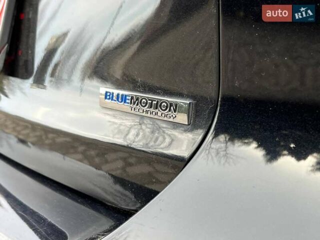 Чорний Фольксваген Туран, об'ємом двигуна 2 л та пробігом 199 тис. км за 13650 $, фото 24 на Automoto.ua