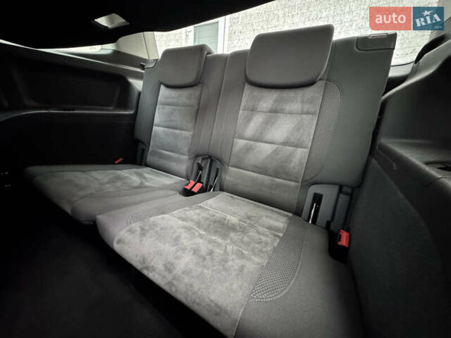 Черный Фольксваген Туран, объемом двигателя 1.4 л и пробегом 171 тыс. км за 10799 $, фото 14 на Automoto.ua