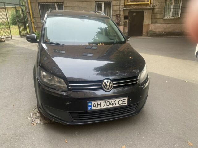 Черный Фольксваген Туран, объемом двигателя 1.6 л и пробегом 3 тыс. км за 9000 $, фото 5 на Automoto.ua