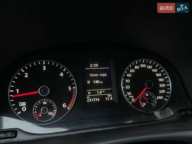 Чорний Фольксваген Туран, об'ємом двигуна 1.6 л та пробігом 231 тис. км за 11800 $, фото 14 на Automoto.ua