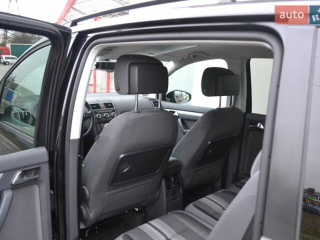 Черный Фольксваген Туран, объемом двигателя 2 л и пробегом 230 тыс. км за 14200 $, фото 18 на Automoto.ua