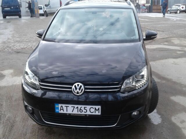 Черный Фольксваген Туран, объемом двигателя 1.4 л и пробегом 224 тыс. км за 9990 $, фото 3 на Automoto.ua