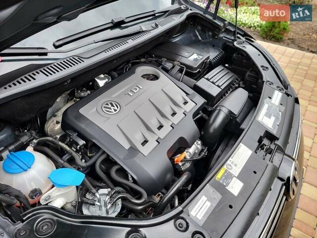 Черный Фольксваген Туран, объемом двигателя 1.6 л и пробегом 204 тыс. км за 11950 $, фото 89 на Automoto.ua