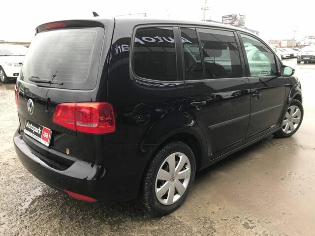 Черный Фольксваген Туран, объемом двигателя 1.6 л и пробегом 273 тыс. км за 11490 $, фото 7 на Automoto.ua