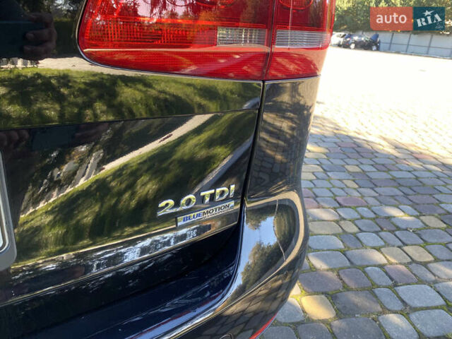 Черный Фольксваген Туран, объемом двигателя 1.97 л и пробегом 263 тыс. км за 10999 $, фото 30 на Automoto.ua