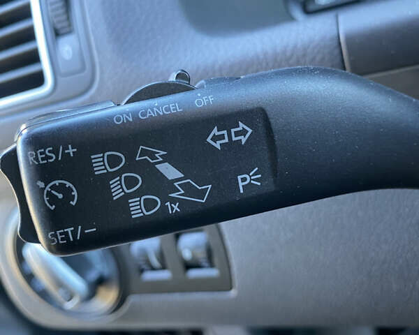 Черный Фольксваген Туран, объемом двигателя 1.97 л и пробегом 263 тыс. км за 10999 $, фото 25 на Automoto.ua