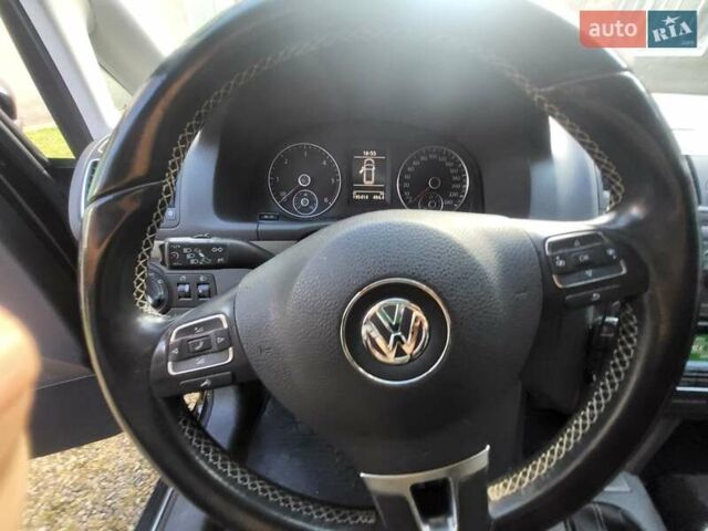 Чорний Фольксваген Туран, об'ємом двигуна 1.6 л та пробігом 195 тис. км за 10300 $, фото 17 на Automoto.ua