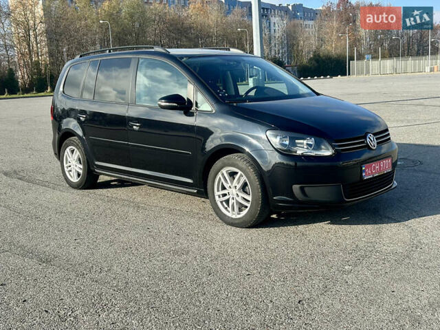 Черный Фольксваген Туран, объемом двигателя 1.6 л и пробегом 223 тыс. км за 11700 $, фото 6 на Automoto.ua