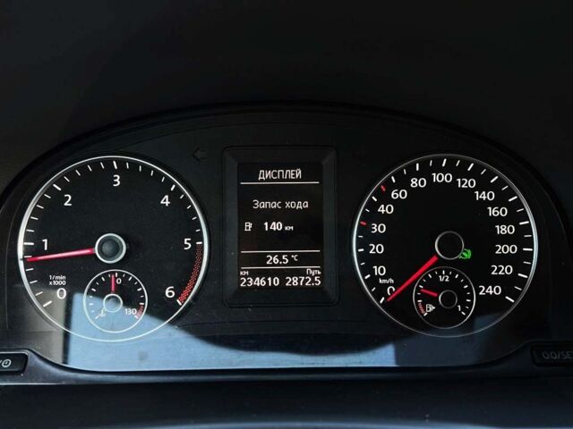 Черный Фольксваген Туран, объемом двигателя 1.6 л и пробегом 270 тыс. км за 11600 $, фото 11 на Automoto.ua