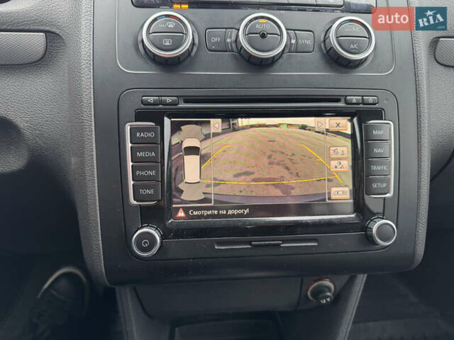 Чорний Фольксваген Туран, об'ємом двигуна 1.97 л та пробігом 243 тис. км за 12550 $, фото 15 на Automoto.ua