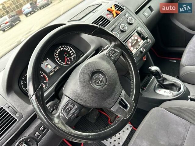 Черный Фольксваген Туран, объемом двигателя 2 л и пробегом 240 тыс. км за 11900 $, фото 19 на Automoto.ua